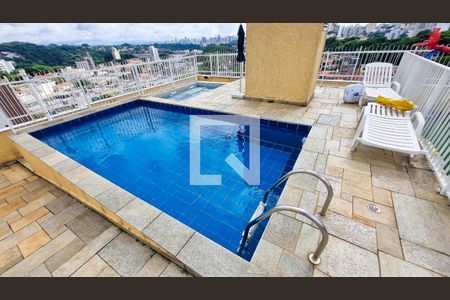 Apartamento à venda com 70m², 3 quartos e 2 vagasÁrea comum - Piscina