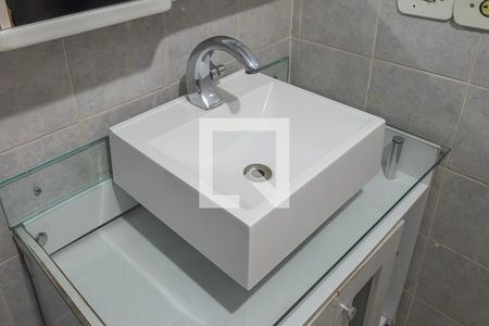 Apartamento à venda com 48m², 2 quartos e sem vagaBanheiro