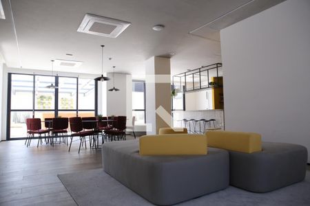 Studio para alugar com 28m², 1 quarto e sem vaga Studio para alugar com 28m², 1 quarto e sem vagaÁrea comum - Salão de festas