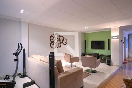 Sala de casa à venda com 3 quartos, 215m² em Aclimação, São Paulo