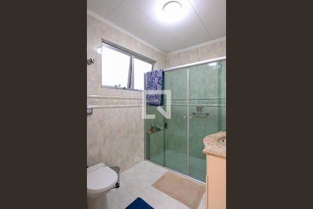 Casa à venda com 215m², 3 quartos e 2 vagas Casa à venda com 215m², 3 quartos e 2 vagasBanheiro