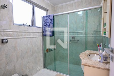 Casa à venda com 215m², 3 quartos e 2 vagas Casa à venda com 215m², 3 quartos e 2 vagasBanheiro