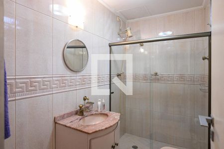 Casa à venda com 215m², 3 quartos e 2 vagas Casa à venda com 215m², 3 quartos e 2 vagasBanheiro 2