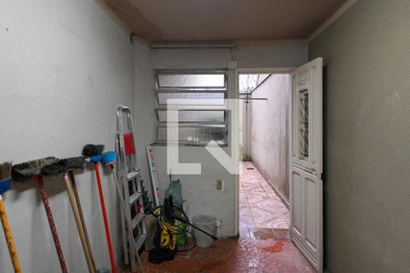 Casa à venda com 215m², 3 quartos e 2 vagas Casa à venda com 215m², 3 quartos e 2 vagasSótão