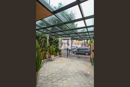 Casa à venda com 215m², 3 quartos e 2 vagas Casa à venda com 215m², 3 quartos e 2 vagasGaragem