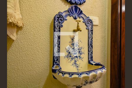 Lavabo de casa à venda com 3 quartos, 150m² em Cidade Vargas, São Paulo