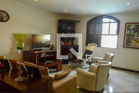 Sala de casa à venda com 4 quartos, 200m² em Pechincha, Rio de Janeiro