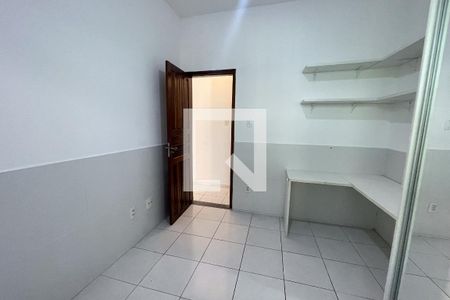 Quarto de casa para alugar com 2 quartos, 64m² em Vila São Sebastião, Duque de Caxias