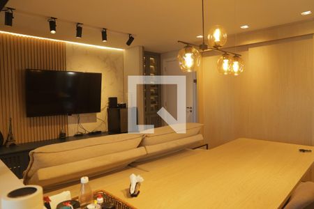 Apartamento para alugar com 72m², 2 quartos e 1 vagaSala