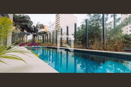 Apartamento para alugar com 28m², 1 quarto e sem vagaÁrea comum - Piscina