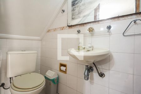 Casa à venda com 300m², 4 quartos e 5 vagasBanheiro Externo 