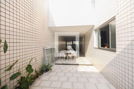 Casa à venda com 300m², 4 quartos e 5 vagasQuintal e Churrasqueira 