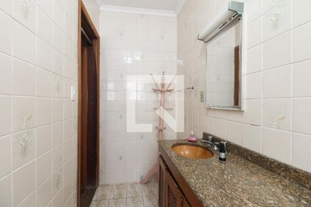 Casa à venda com 300m², 4 quartos e 5 vagasBanheiro Suíte 1