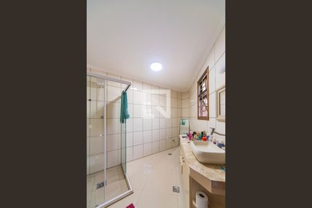 Casa para alugar com 300m², 3 quartos e 4 vagasBanheiro do Quarto 1