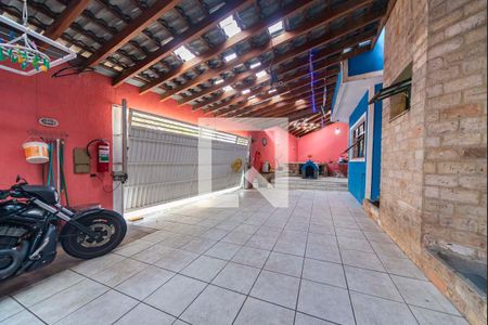 Casa para alugar com 300m², 3 quartos e 4 vagasQuintal e Garagem