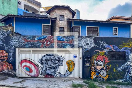 Fachada de casa para alugar com 3 quartos, 300m² em Parque Marajoara, Santo André