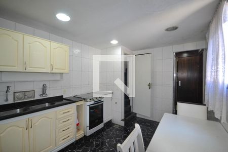Apartamento para alugar com 144m², 3 quartos e 1 vagaCozinha