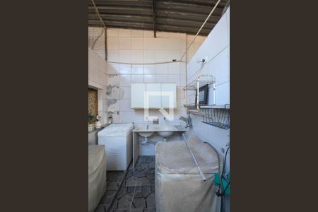 Apartamento para alugar com 144m², 3 quartos e 1 vagaÁrea de Serviço