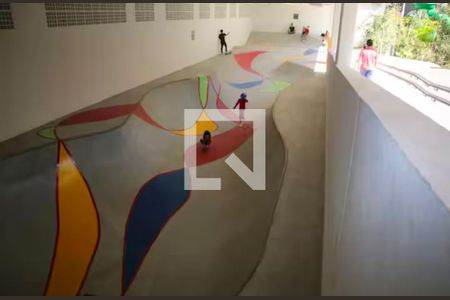 Apartamento à venda com 52m², 1 quarto e sem vagaPista de skate