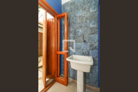 Apartamento à venda com 80m², 2 quartos e 1 vaga Apartamento à venda com 80m², 2 quartos e 1 vagaÁrea de Serviço