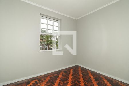 Quarto de apartamento à venda com 2 quartos, 80m² em Passo da Areia, Porto Alegre