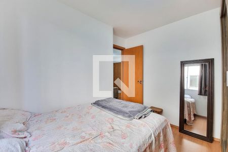 Quarto de apartamento para alugar com 2 quartos, 49m² em Vila Nova Aliança, Jacareí