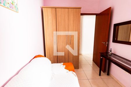 Apartamento à venda com 145m², 3 quartos e 2 vagasQuarto 2 - Armários