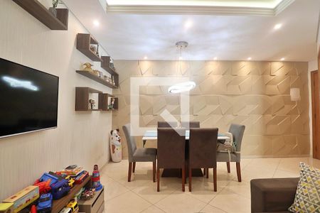 Sala de apartamento à venda com 3 quartos, 82m² em Vila Camilópolis, Santo André