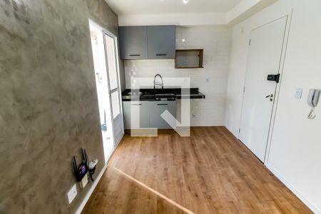 Sala de apartamento para alugar com 1 quarto, 32m² em Vila Sônia, São Paulo