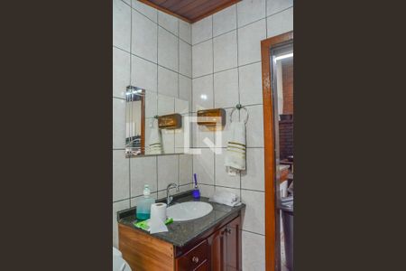 Casa para alugar com 1200m², 3 quartos e 8 vagasBanheiro de serviço