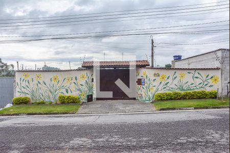 Casa para alugar com 1200m², 3 quartos e 8 vagasFachada