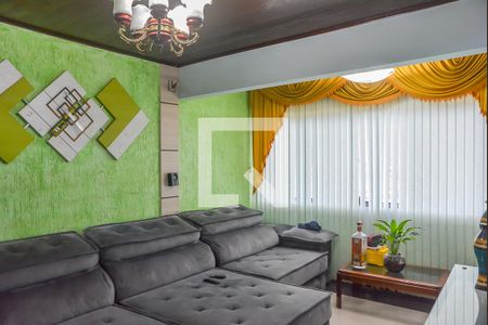Sala de casa para alugar com 3 quartos, 1200m² em Batistini, São Bernardo do Campo