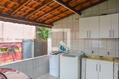 Casa para alugar com 1200m², 3 quartos e 8 vagasÁrea de Serviço