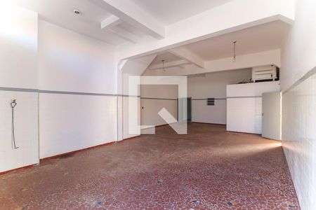 Casa à venda com 350m², 5 quartos e 10 vagasSalão 