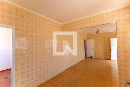 Casa à venda com 350m², 5 quartos e 10 vagasCozinha