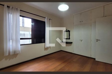 Quarto de apartamento à venda com 2 quartos, 88m² em Jardim Bela Vista, Santo André