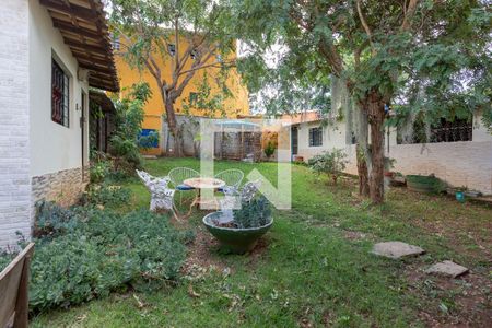Jardim de casa à venda com 3 quartos, 780m² em Trevo, Belo Horizonte