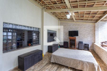 Varanda de casa à venda com 3 quartos, 780m² em Trevo, Belo Horizonte