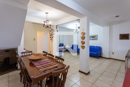 Sala de casa à venda com 3 quartos, 780m² em Trevo, Belo Horizonte
