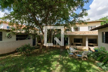 Jardim de casa à venda com 3 quartos, 780m² em Trevo, Belo Horizonte