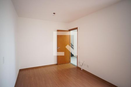 Sala de apartamento para alugar com 2 quartos, 42m² em Xodó Marize, Belo Horizonte