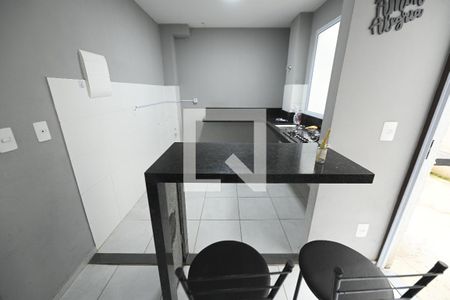 Sala  de apartamento para alugar com 2 quartos, 43m² em Cardoso Continuação, Aparecida de Goiânia