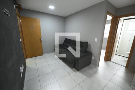 Sala  de apartamento para alugar com 2 quartos, 43m² em Cardoso Continuação, Aparecida de Goiânia