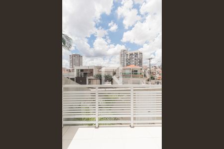 Varanda e Vista da Sala de casa para alugar com 4 quartos, 350m² em Parque Peruche, São Paulo