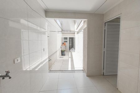 Casa à venda com 350m², 4 quartos e 4 vagas Casa à venda com 350m², 4 quartos e 4 vagasÁrea de Serviço