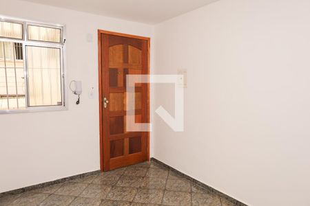 Sala de apartamento à venda com 3 quartos, 57m² em Conjunto Residencial José Bonifácio, São Paulo