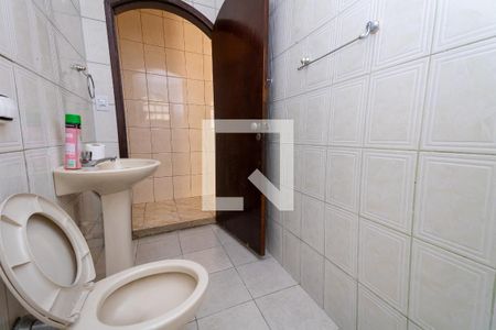 Casa para alugar com 110m², 2 quartos e 1 vaga Casa para alugar com 110m², 2 quartos e 1 vagaBanheiro 2