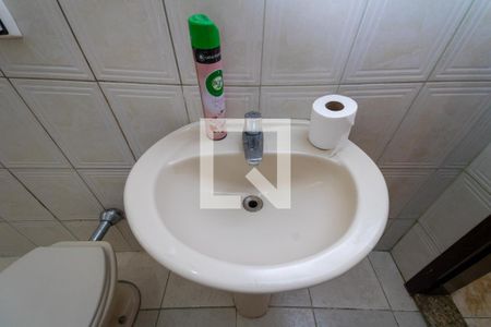Casa para alugar com 110m², 2 quartos e 1 vaga Casa para alugar com 110m², 2 quartos e 1 vagaBanheiro 2