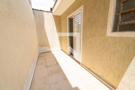 Casa para alugar com 110m², 2 quartos e 1 vaga Casa para alugar com 110m², 2 quartos e 1 vagaSacada