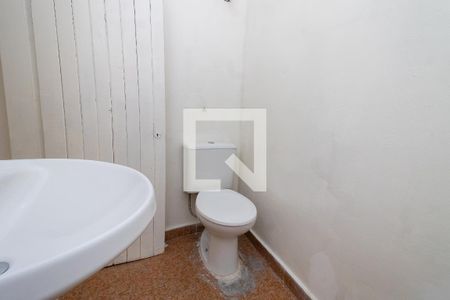 Casa para alugar com 110m², 2 quartos e 1 vaga Casa para alugar com 110m², 2 quartos e 1 vagaBanheiro 1